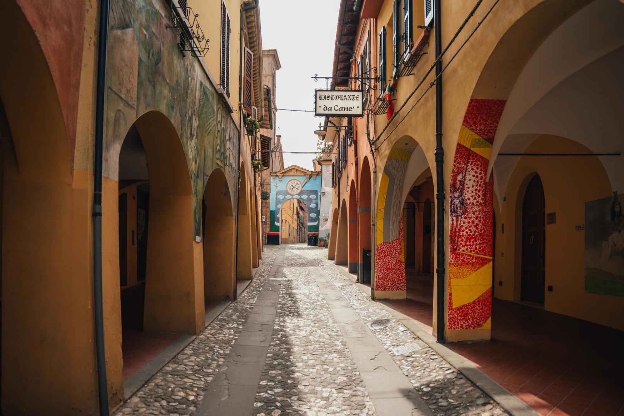 Albergo Cane Dozza Exterior photo